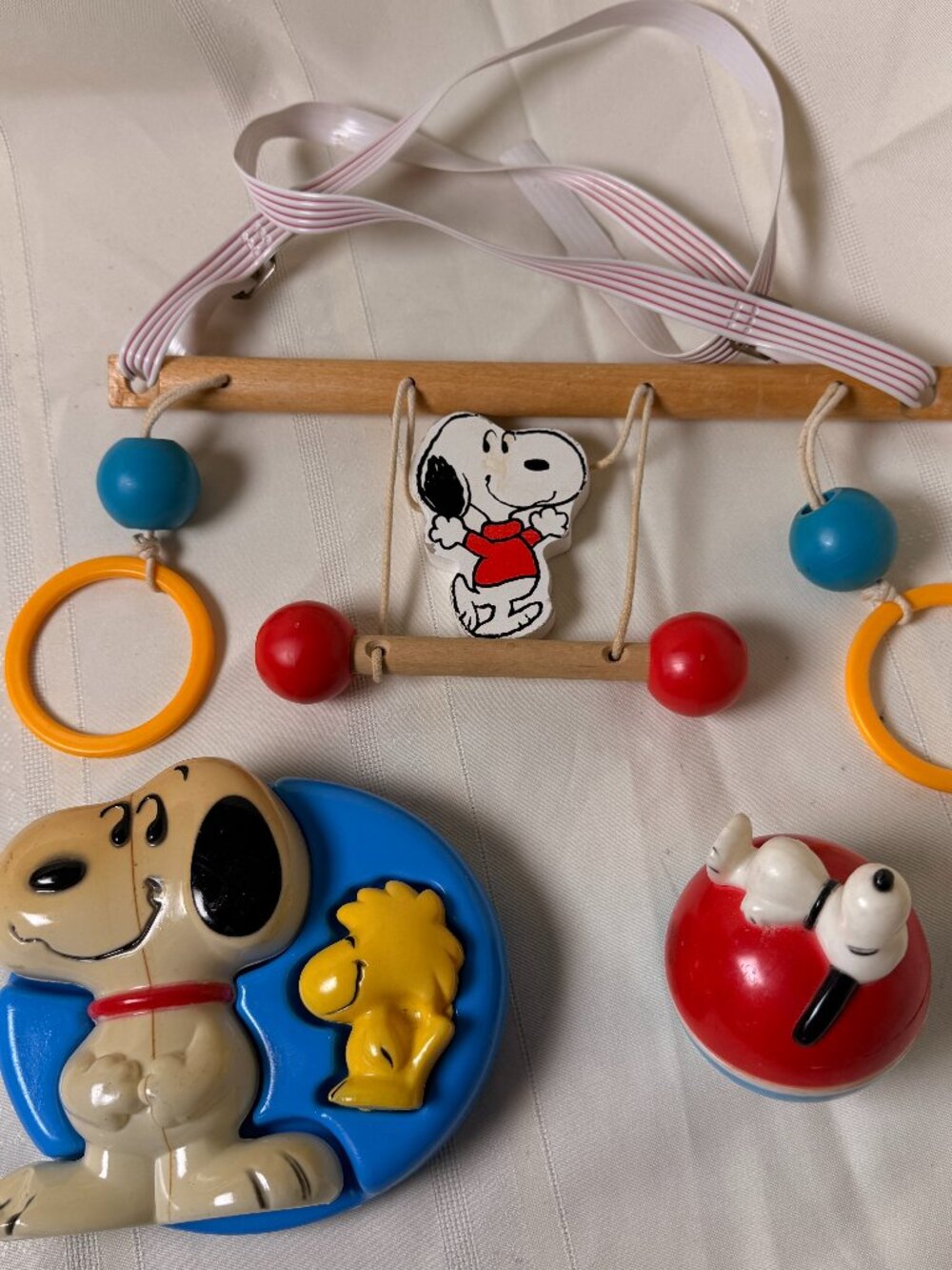 Lot of 3 Vintage Snoopy Peanuts Baby Toys Retro 70's-80's Bath & Crib Toys